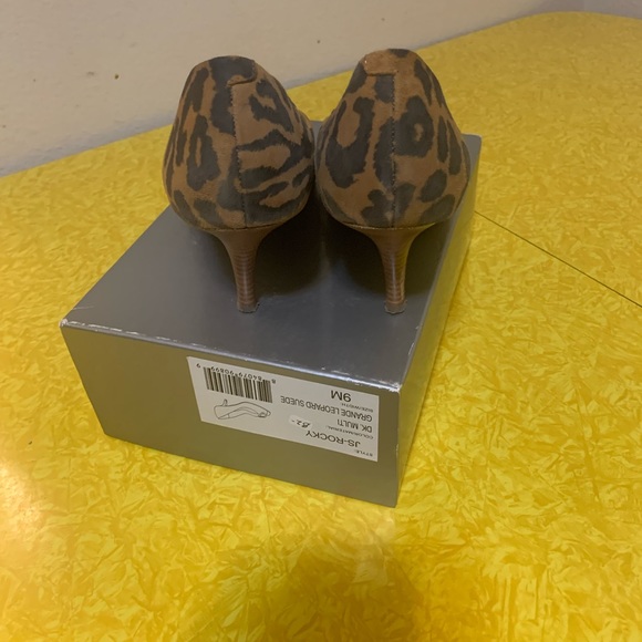 Jessica Simpson - Picture 2 of 5